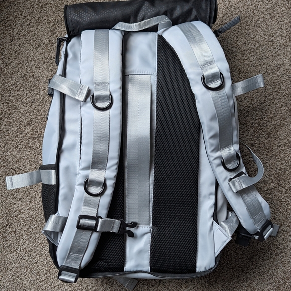 Phieres Travel Backpack From Austria - Picture 8 of 9